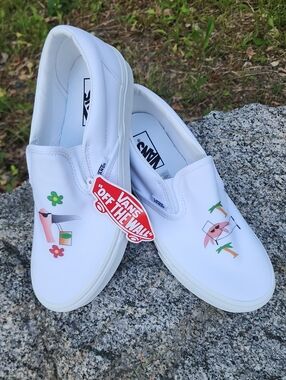 Vans White Slip-On Sneakers with Colorful Tropical Motifs 9.5